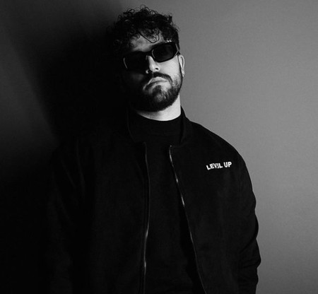 شروین حاجی پور ستاره ها
