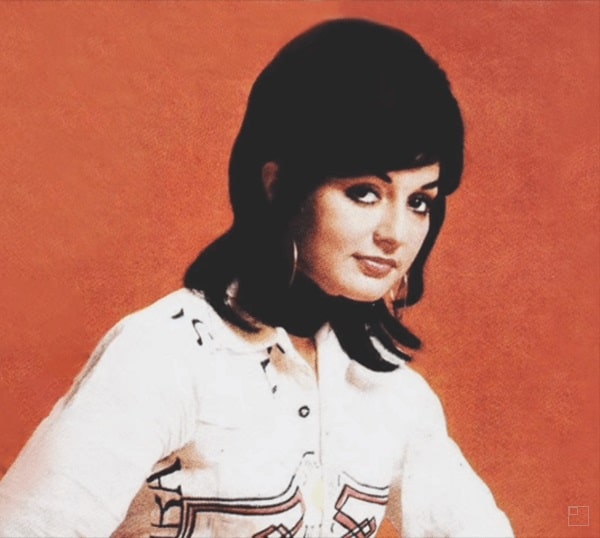 گوگوش من و گنجشک های خونه